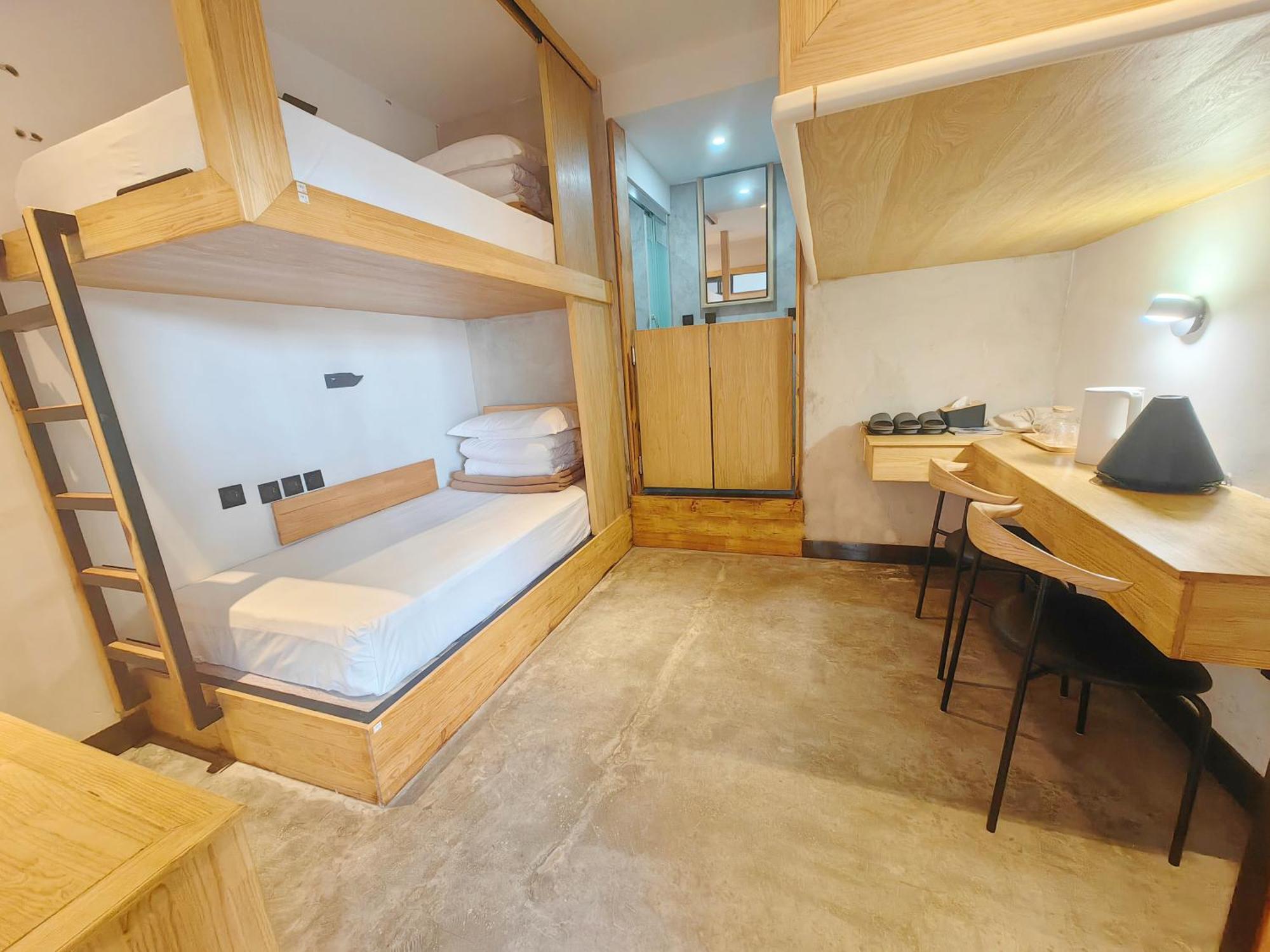 Dali Loft Travelling With Hostel Zewnętrze zdjęcie