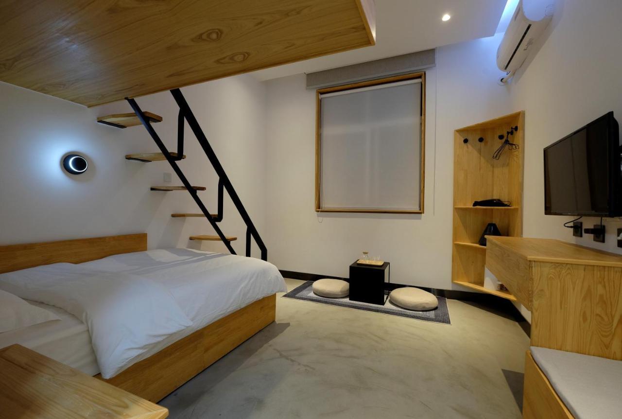 Dali Loft Travelling With Hostel Zewnętrze zdjęcie