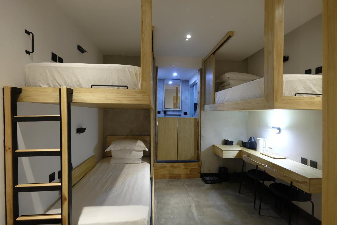 Dali Loft Travelling With Hostel Zewnętrze zdjęcie